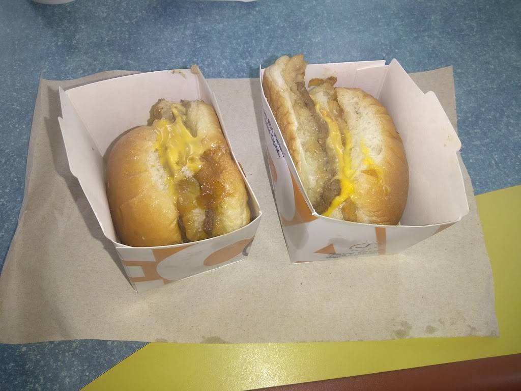 White Castle | restaurant | 2900 E Tremont Ave, Bronx, NY 10461, USA | 7187927659 OR +1 718-792-7659