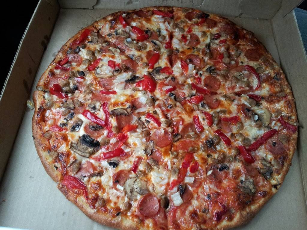 Lucianos Pizzeria | meal takeaway | 123 Southworth St N, Welland, ON L3B 1Z1, Canada | 9057144040 OR +1 905-714-4040