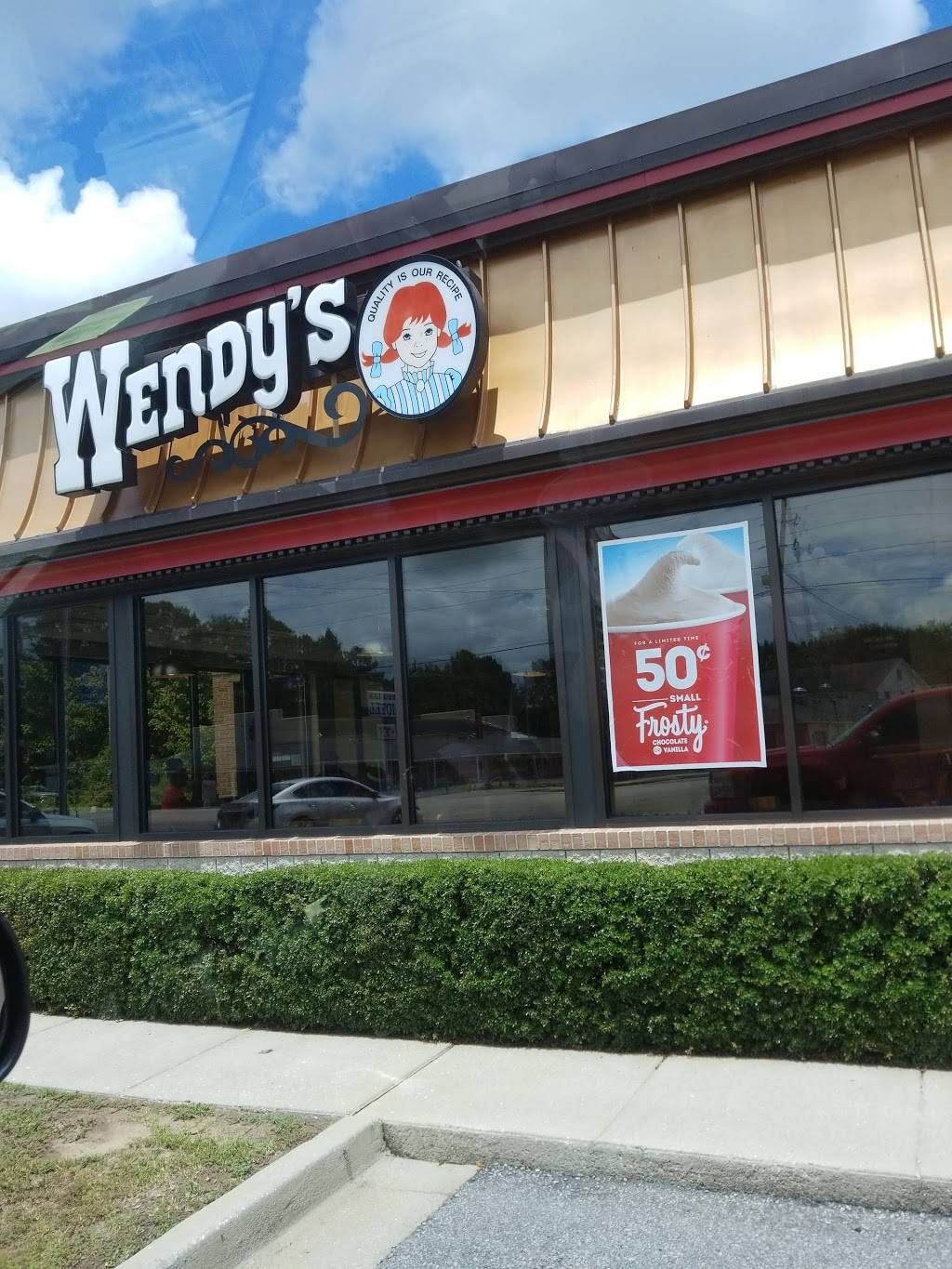 Wendys | restaurant | 1012 W Dekalb St, Camden, SC 29020, USA | 8034328924 OR +1 803-432-8924