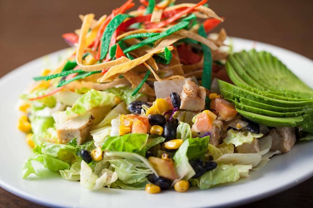 Malarkys Irish Pub | restaurant | 3011 Newport Blvd, Newport Beach, CA 92663, USA | 9496752340 OR +1 949-675-2340