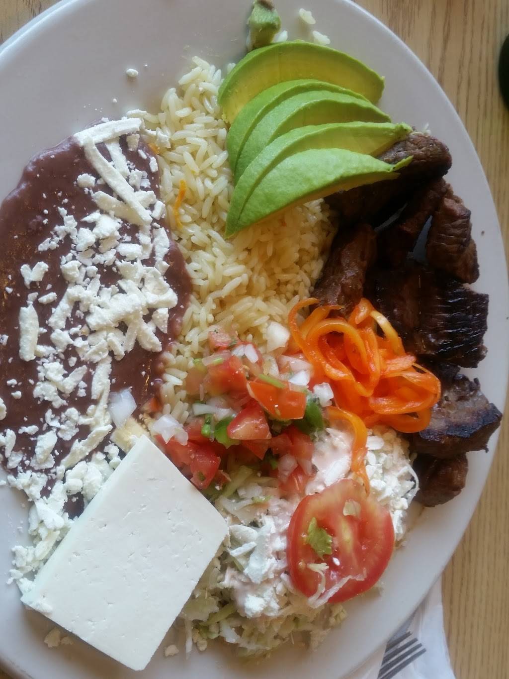 Delicias Restaurante Latino | restaurant | 6341 Albemarle Rd, Charlotte, NC 28212, USA | 7045687766 OR +1 704-568-7766