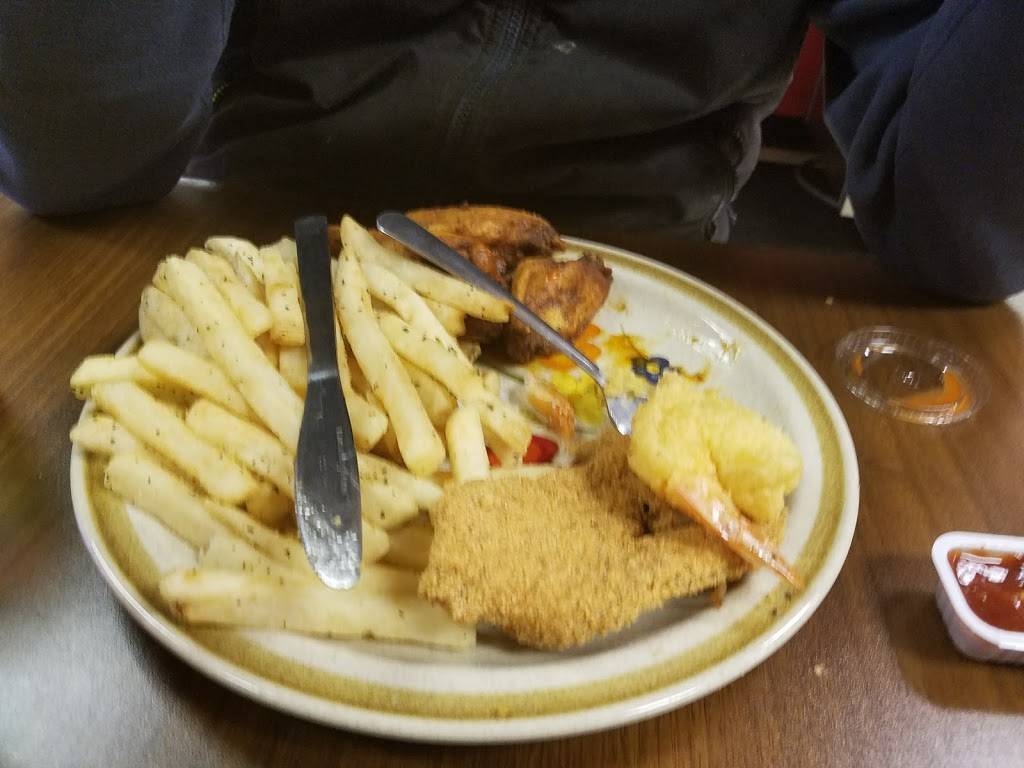 Its A Wing Thing | restaurant | 5839 Forest Hills Rd, Rockford, IL 61114, USA | 8157087157 OR +1 815-708-7157