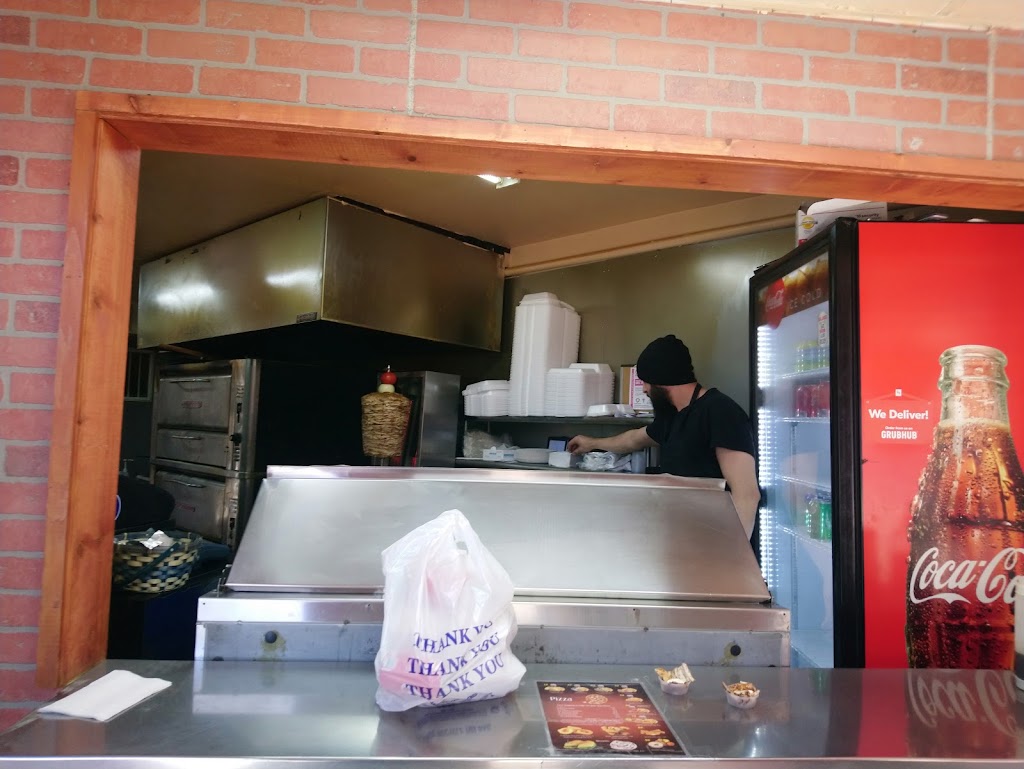 Hahas Pizza Hub | restaurant | 3834 Main St, Kansas City, MO 64111, USA | 8167091001 OR +1 816-709-1001