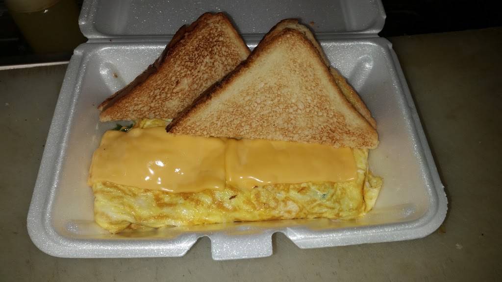 Grill & Greens | restaurant | 220 Alexander St, Rochester, NY 14607, USA | 5852326312 OR +1 585-232-6312