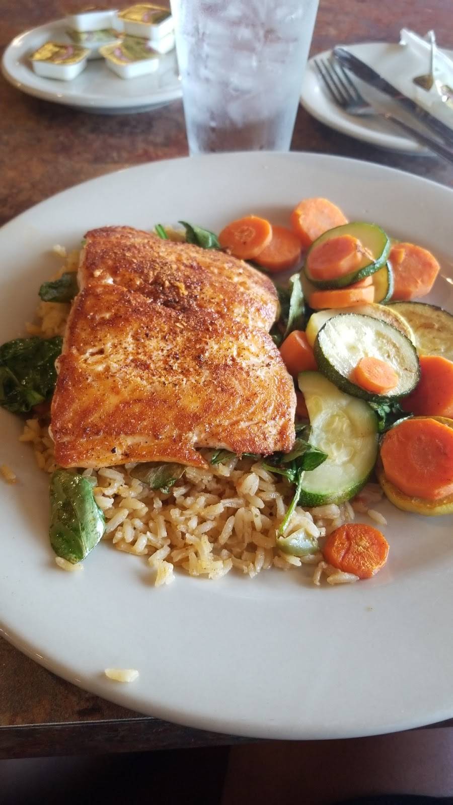 The Bulls Pen Cafe | restaurant | 717 N Bryan Belt Line Rd, Mesquite, TX 75149, USA | 9722039150 OR +1 972-203-9150