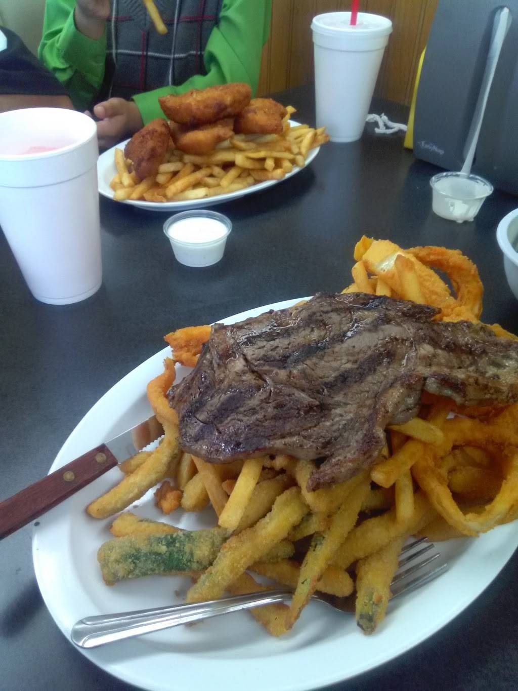 Orcutt Burgers Vandenberg Village | restaurant | 3787 Constellation Rd, Lompoc, CA 93436, USA | 8057434682 OR +1 805-743-4682