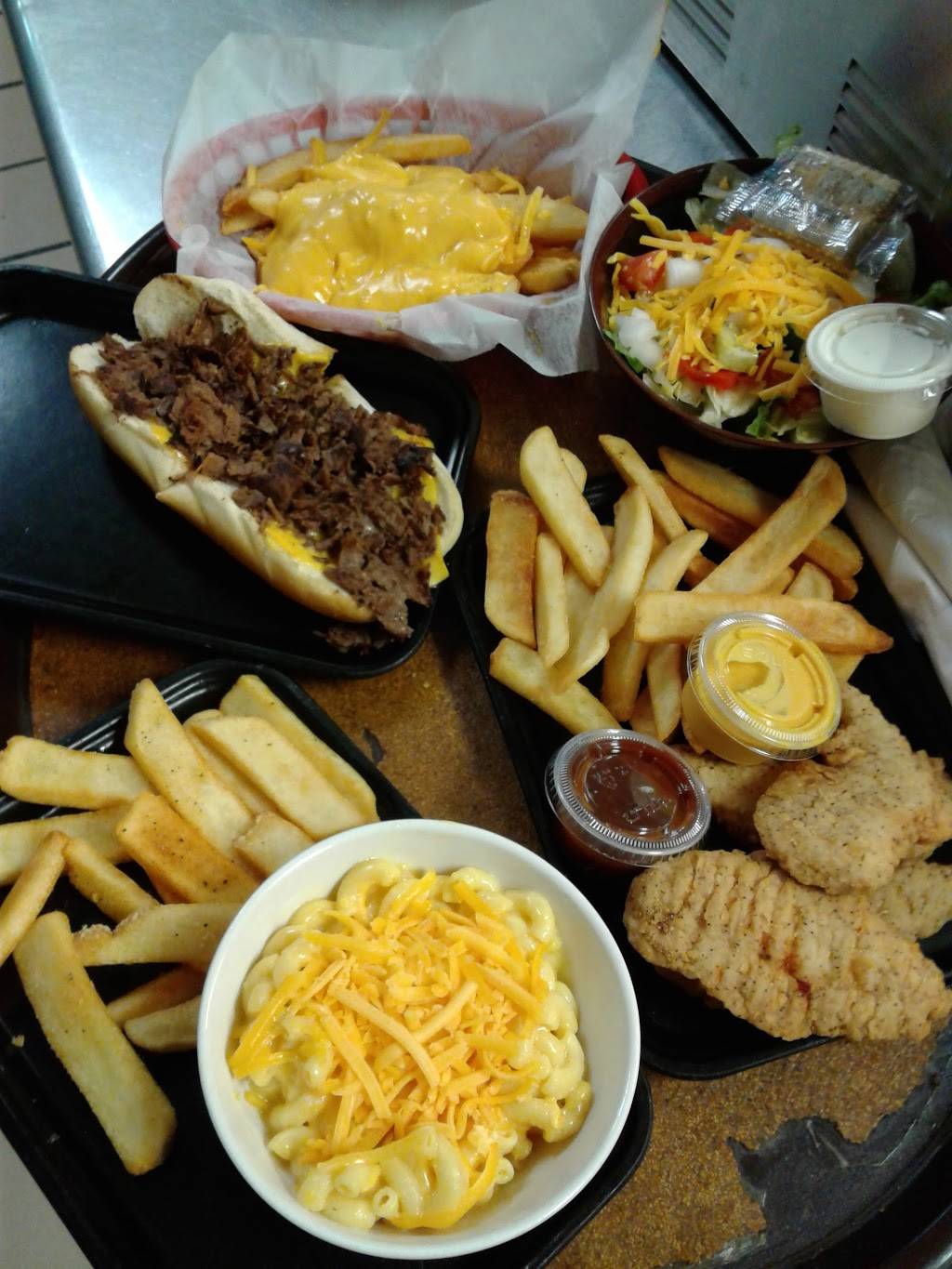 Joes Bar & Grill | restaurant | 605 Indian Trail Lilburn Rd NW, Lilburn, GA 30047, USA | 7709313001 OR +1 770-931-3001