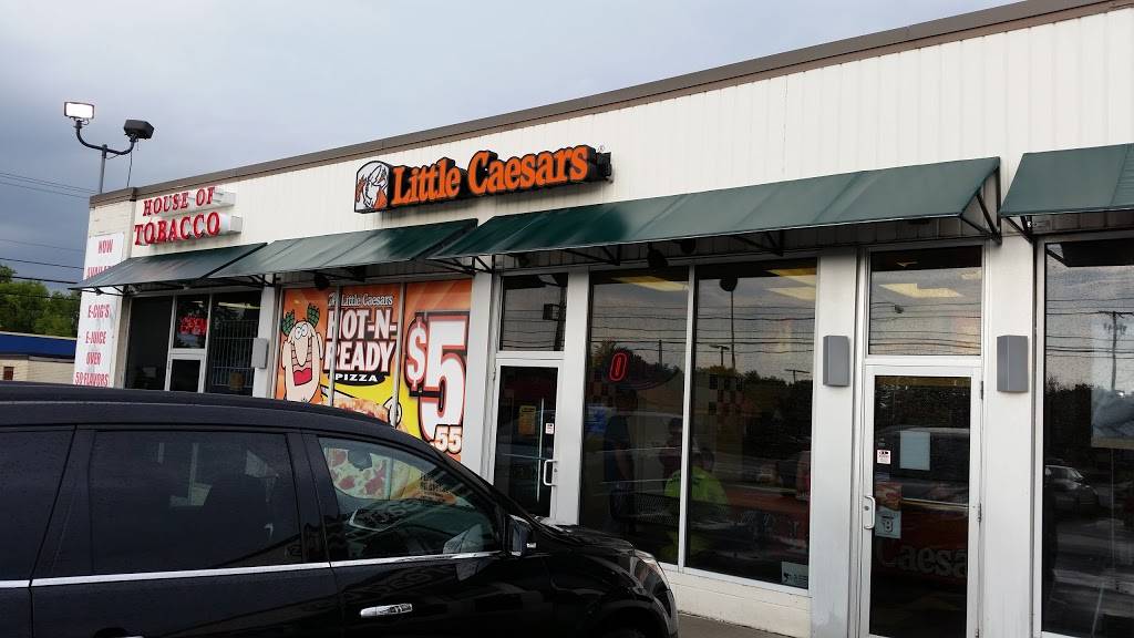 Little Caesars Pizza | meal takeaway | 3551 Belmont Ave, Youngstown, OH 44505, USA | 3307590101 OR +1 330-759-0101