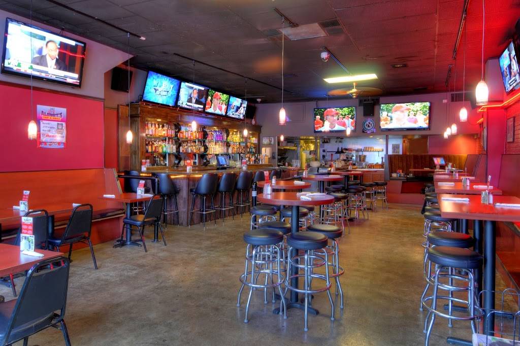 Bad Alberts Tap & Grill | restaurant | 5100 Ballard Ave NW, Seattle, WA 98107, USA | 2067892000 OR +1 206-789-2000