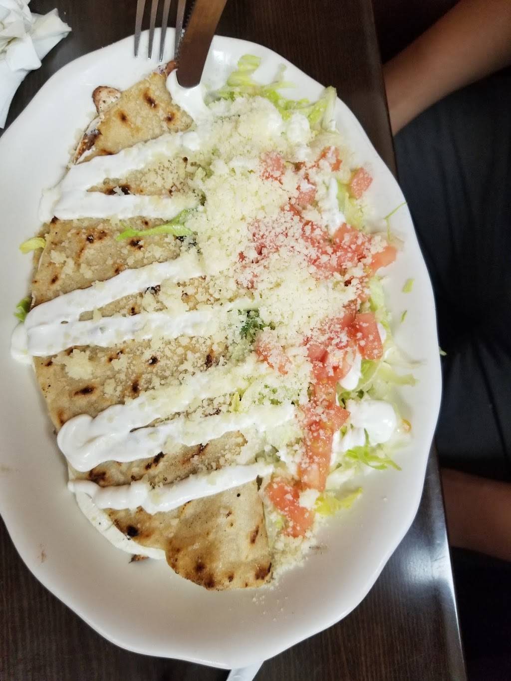 Vargas Restaurant & Bakery | bakery | 3706, 1009 Old Eastern Ave, Essex, MD 21221, USA | 4106862547 OR +1 410-686-2547