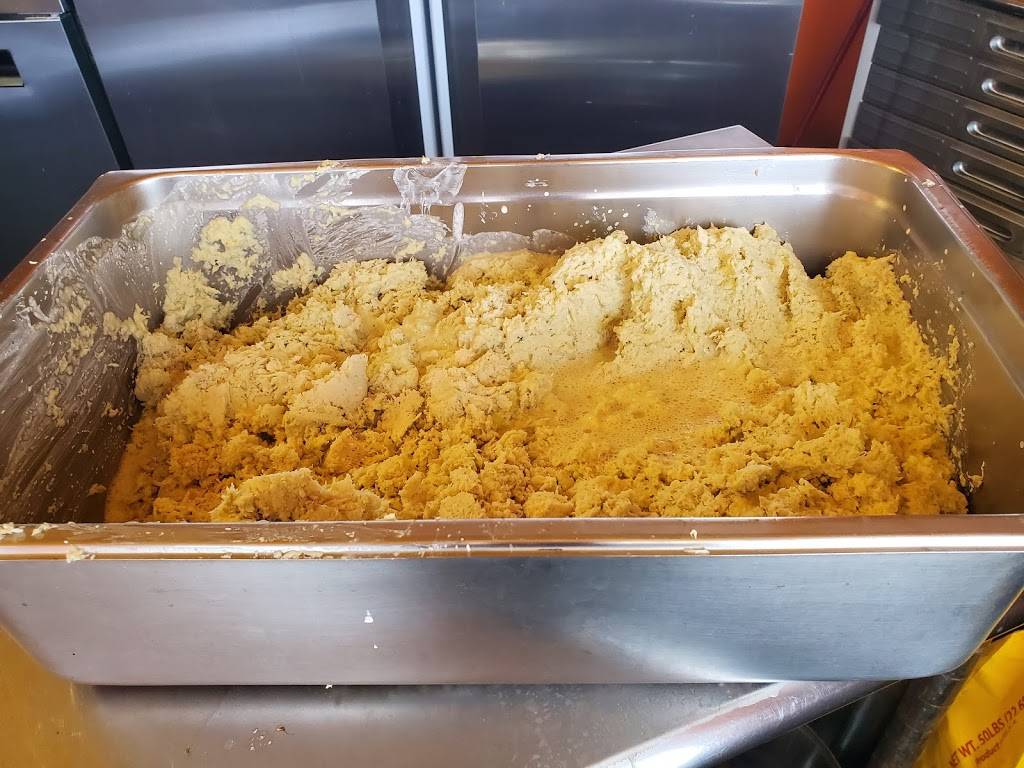 WAT GET KITCHEN | meal takeaway | 752, 94-750 Hikimoe St, Waipahu, HI 96797, USA | 8086716611 OR +1 808-671-6611