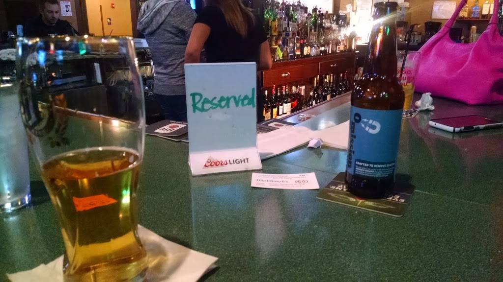 McDivots Sports Bar & Grill | restaurant | 12900 South La Grange Road, Palos Park, IL 60464, USA | 7083615687 OR +1 708-361-5687