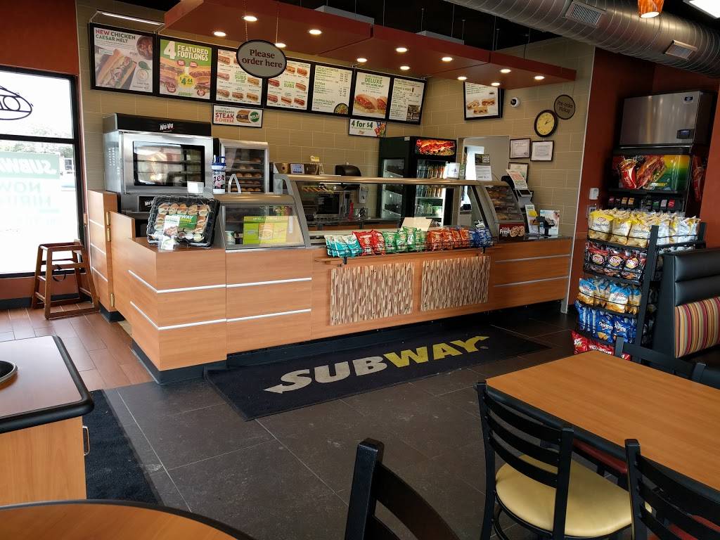 Subway | restaurant | 28950 Van Dyke Ave, Warren, MI 48093, USA | 5865583882 OR +1 586-558-3882