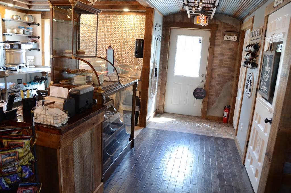 Krans Kafe | cafe | 401 N Bishop Hill St, Bishop Hill, IL 61419, USA | 3099273136 OR +1 309-927-3136