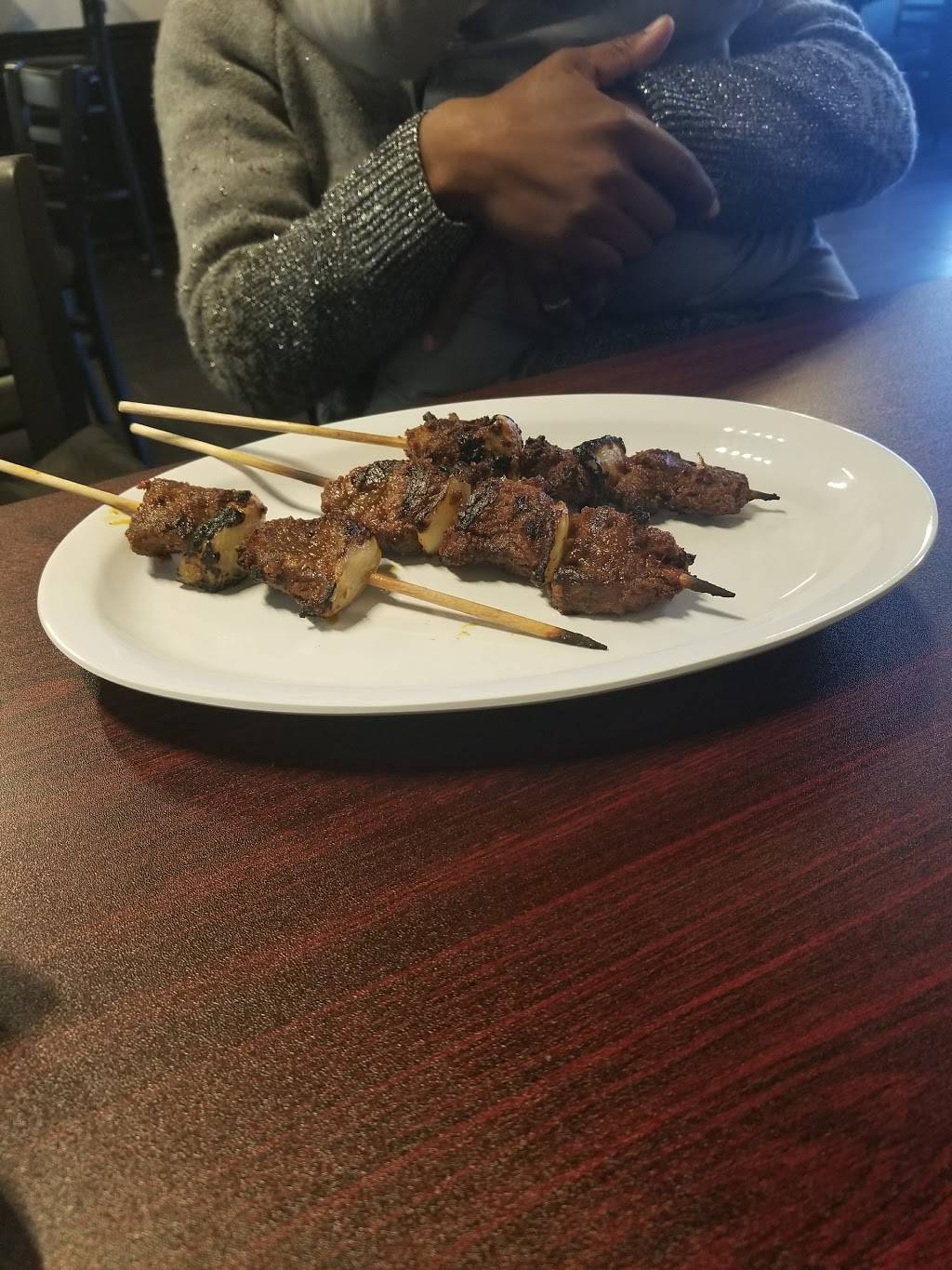 Calabash African Cuisine & Bar | restaurant | 514-c S Van Dorn St, Alexandria, VA 22304, USA | 7038231333 OR +1 703-823-1333