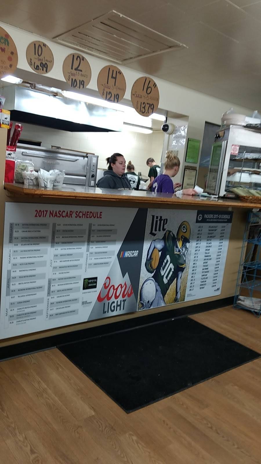 Crossroads II Pizza & Subs | restaurant | 11357 W St Martins Rd, Franklin, WI 53132, USA | 4145259922 OR +1 414-525-9922