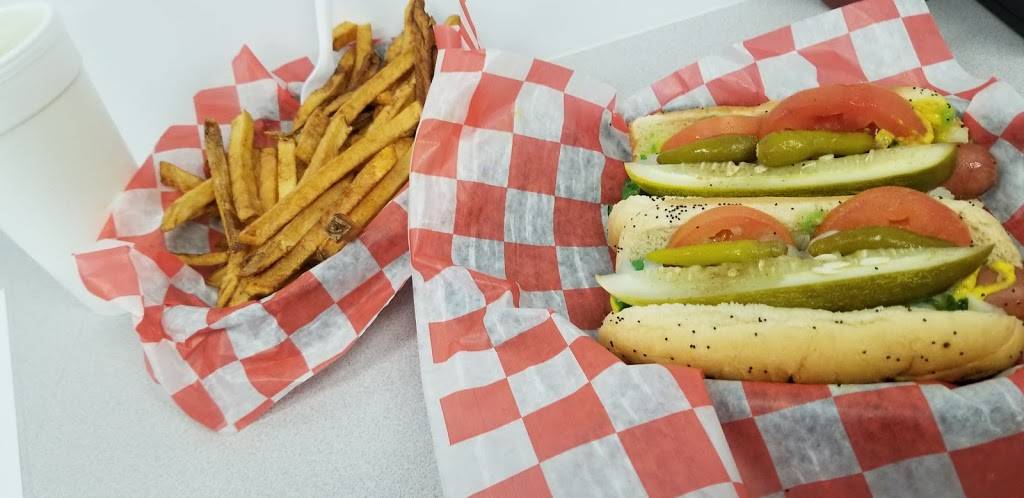 Wrigley Boys | restaurant | 1301 E Mansfield St, Bucyrus, OH 44820, USA | 4196177061 OR +1 419-617-7061