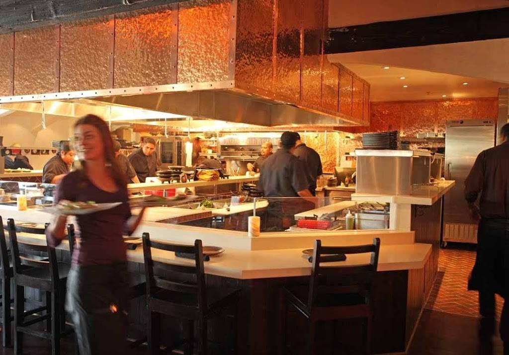 SOL Mexican Cocina | restaurant | 251 Pacific Coast Hwy, Newport Beach, CA 92660, USA | 9496759800 OR +1 949-675-9800