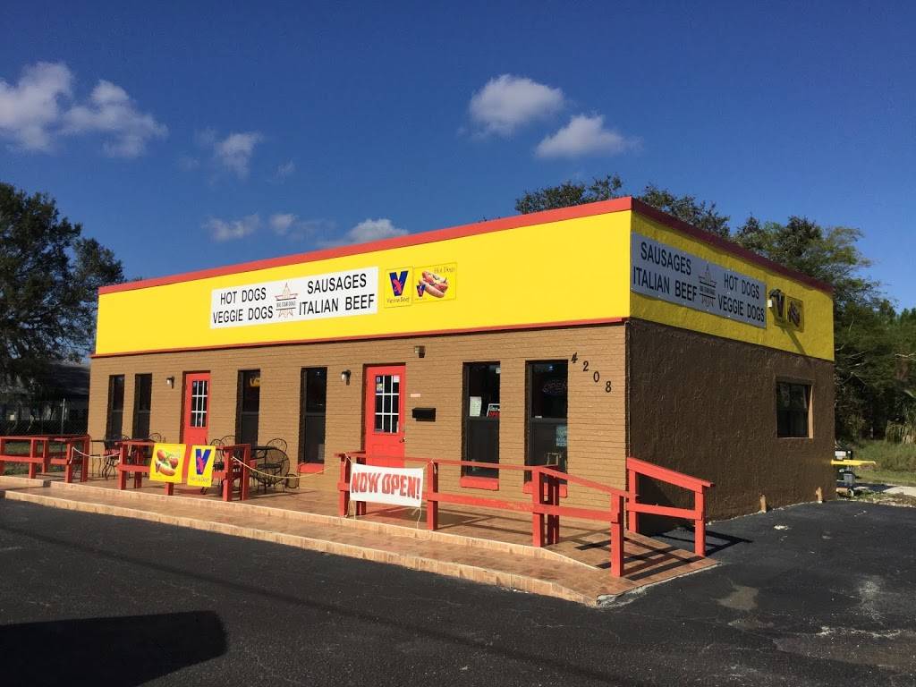 Big Star Dogs | restaurant | 4208 US Hwy 27 S, Sebring, FL 33870, USA | 8634515673 OR +1 863-451-5673