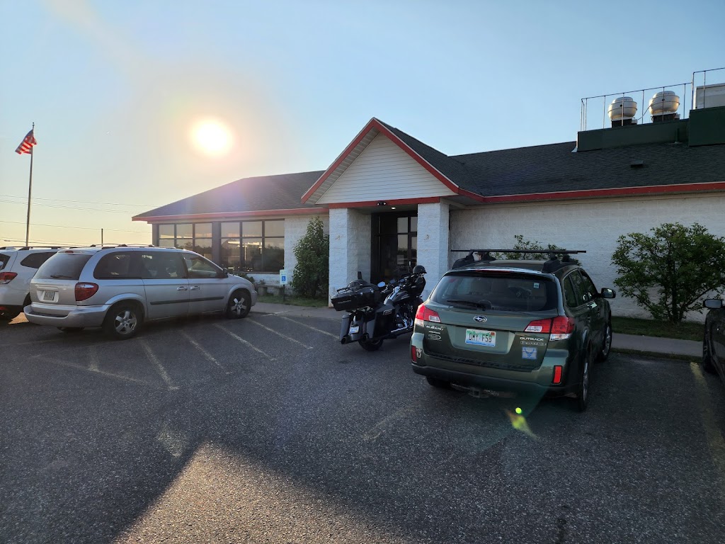 Jeffreys Restaurant | restaurant | 300 S McClellan Ave, Marquette, MI 49855, USA | 9062255445 OR +1 906-225-5445