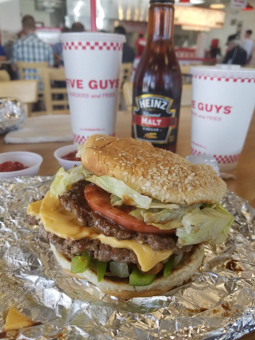 Five Guys | meal takeaway | 2134 Polaris Pkwy, Columbus, OH 43240, USA | 6144365550 OR +1 614-436-5550