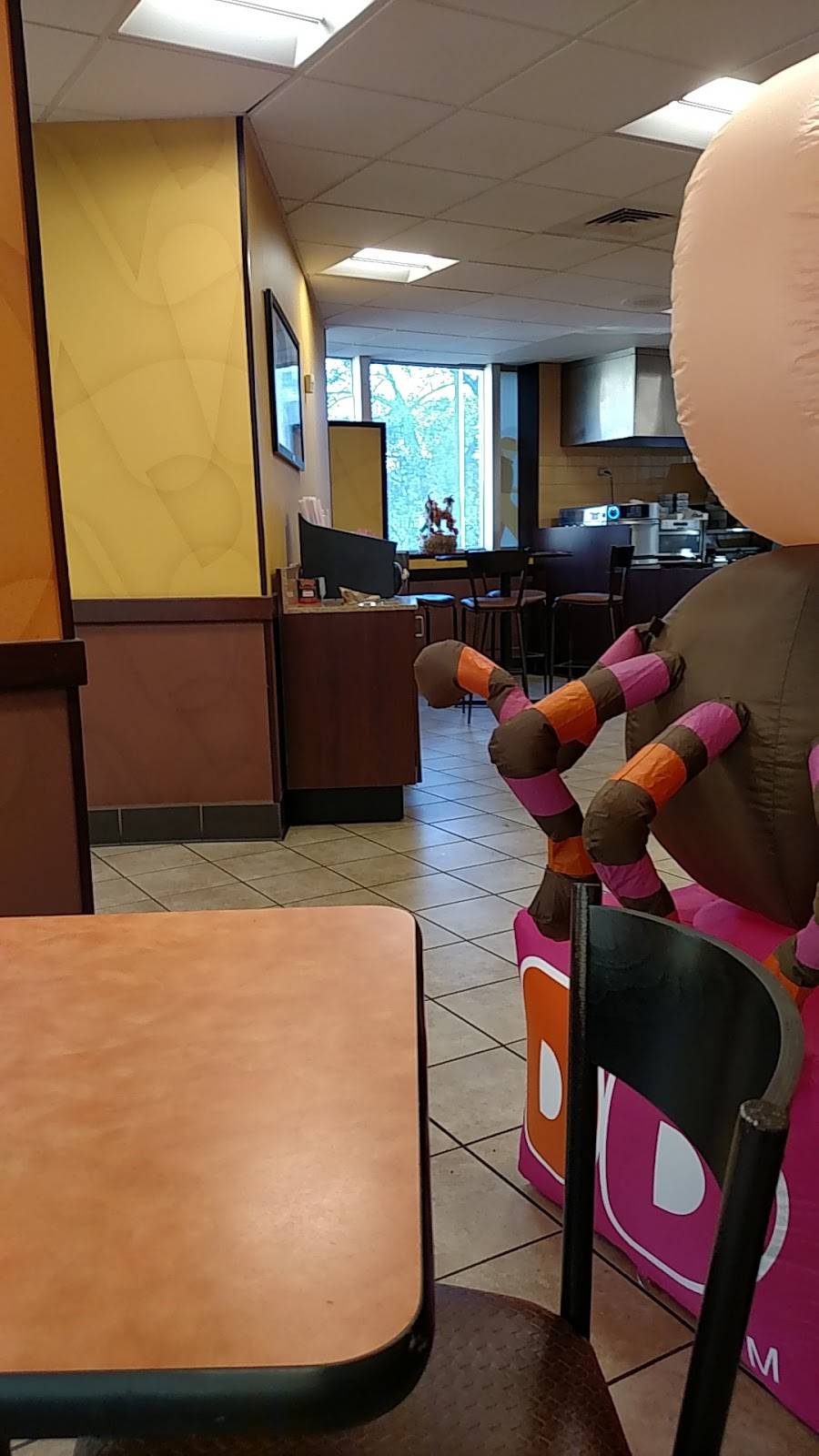 Dunkin | bakery | 316 Boston Post Rd, Waterford, CT 06385, USA | 8604473360 OR +1 860-447-3360