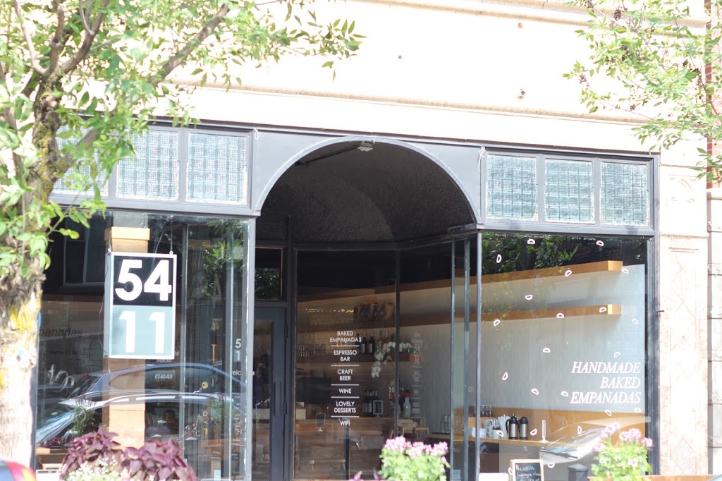 5411 Empanadas | Southport | meal delivery | Southport Corridor, 3715 N Southport Ave, Chicago, IL 60613, USA | 8728024835 OR +1 872-802-4835