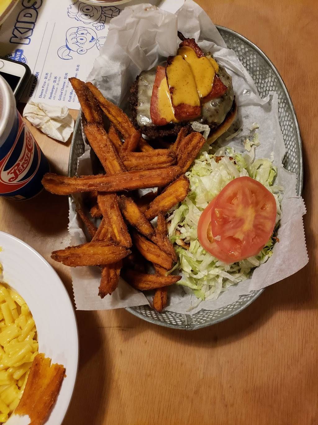 Abington Ale House & Grill | restaurant | 1235 Bedford St #1273, Abington, MA 02351, USA | 7818716811 OR +1 781-871-6811