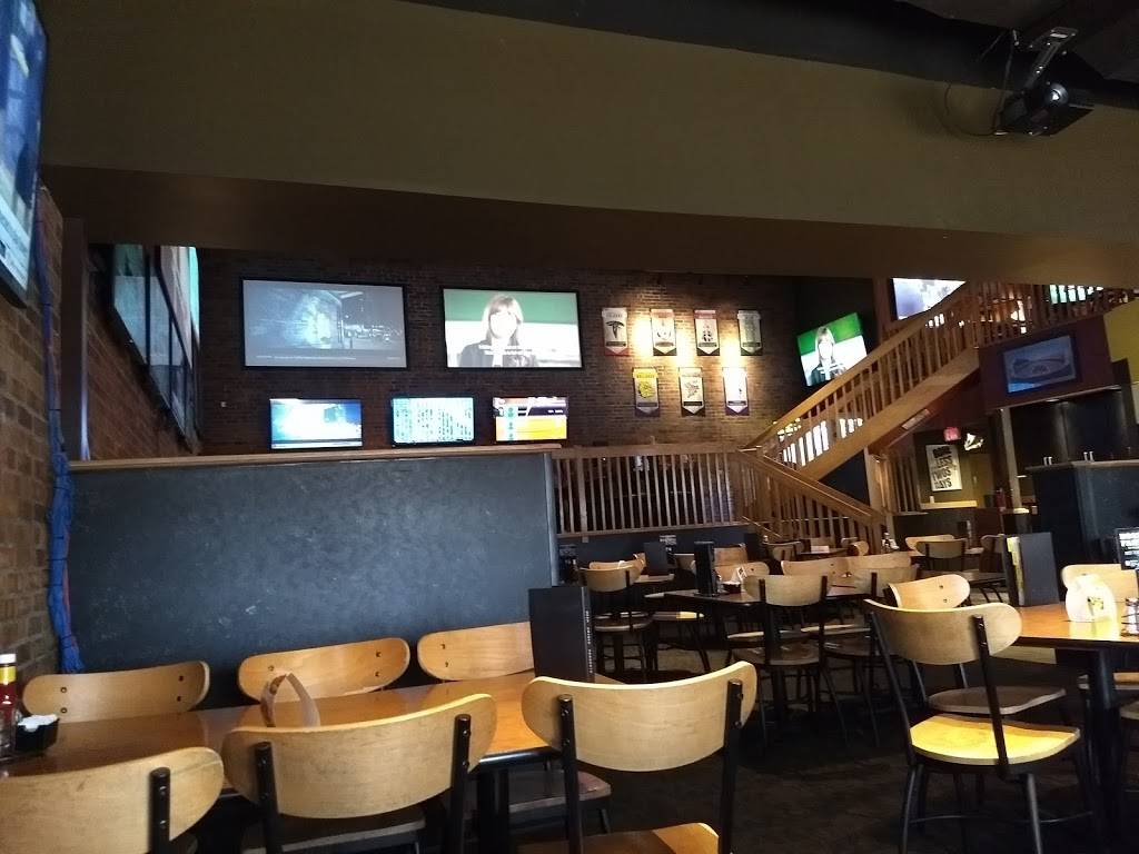 Buffalo Wild Wings | restaurant | 1283 N Memorial Dr, Lancaster, OH 43130, USA | 7406892533 OR +1 740-689-2533