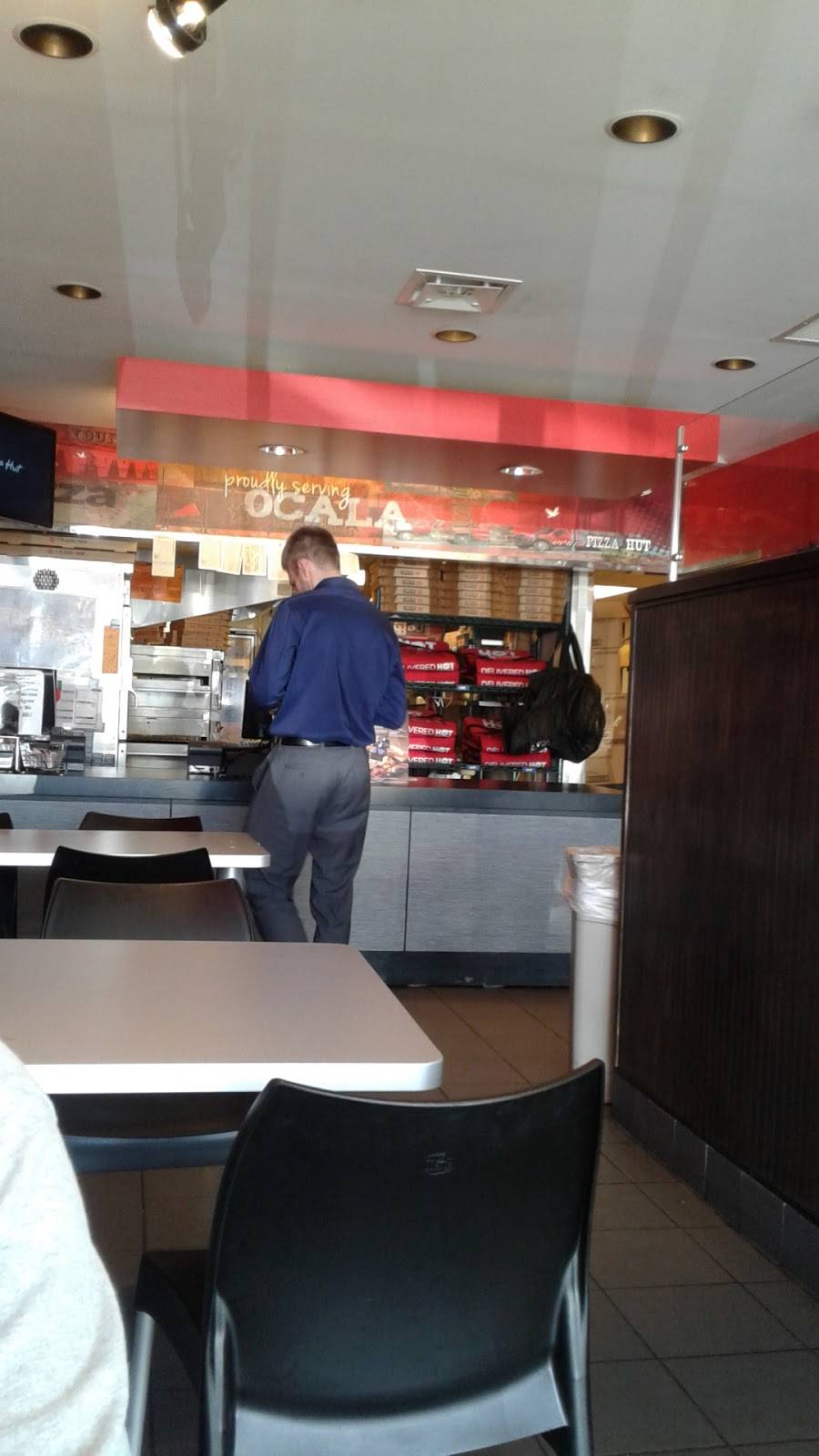 Pizza Hut | restaurant | 2377 SW College Rd, Ocala, FL 34471, USA | 3525471168 OR +1 352-547-1168