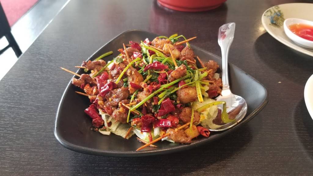 Red Chilli Restaurant | restaurant | 2094 W Redlands Blvd, Redlands, CA 92373, USA | 9097983929 OR +1 909-798-3929