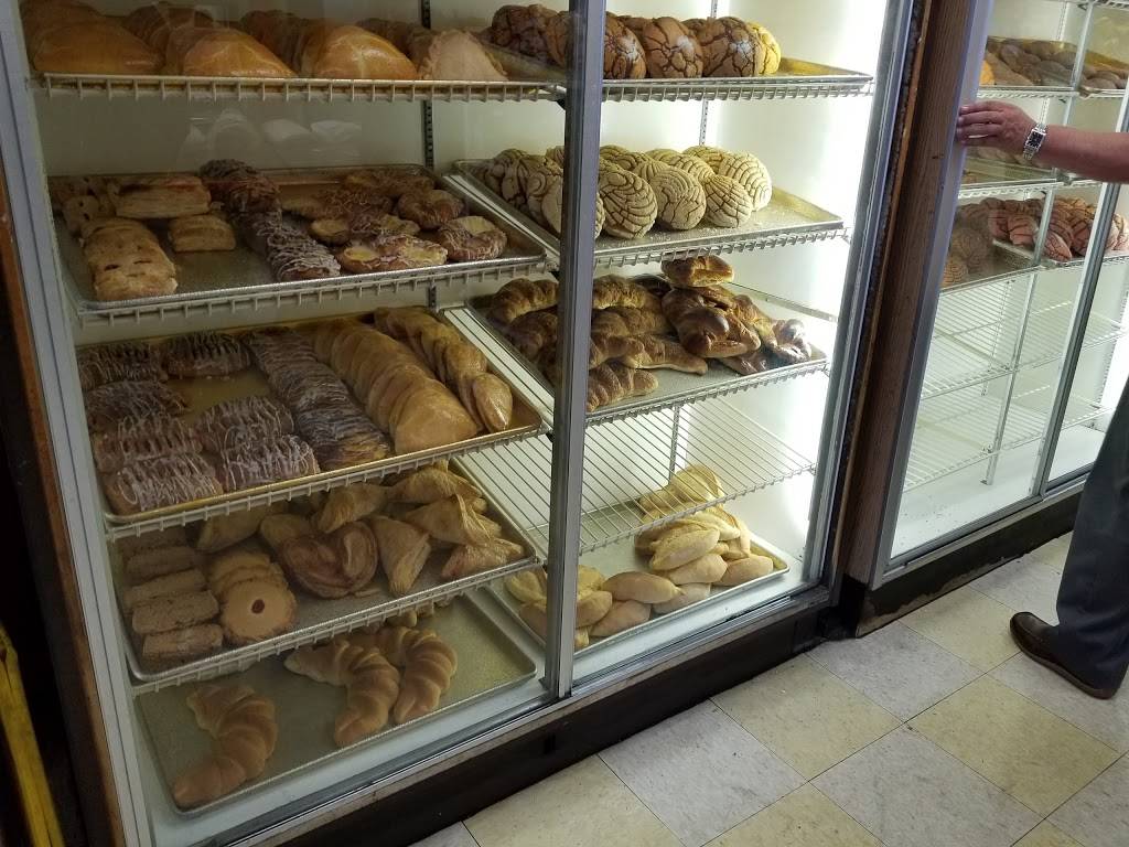 La Única Panadería | bakery | 313 Harvard Blvd, Santa Paula, CA 93060, USA | 8055253866 OR +1 805-525-3866