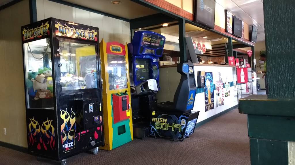 Round Table Pizza | meal delivery | 825 N Adams St, Dixon, CA 95620, USA | 7076784466 OR +1 707-678-4466