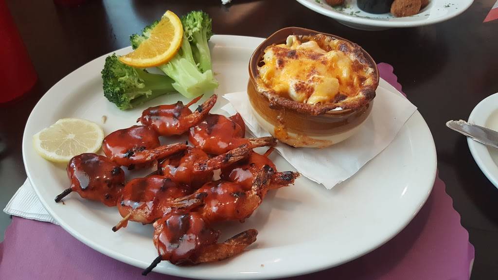 Adam’s Taphouse and Grille Kent Island | restaurant | 100 Abruzzi Dr, Chester, MD 21619, USA | 4106435050 OR +1 410-643-5050