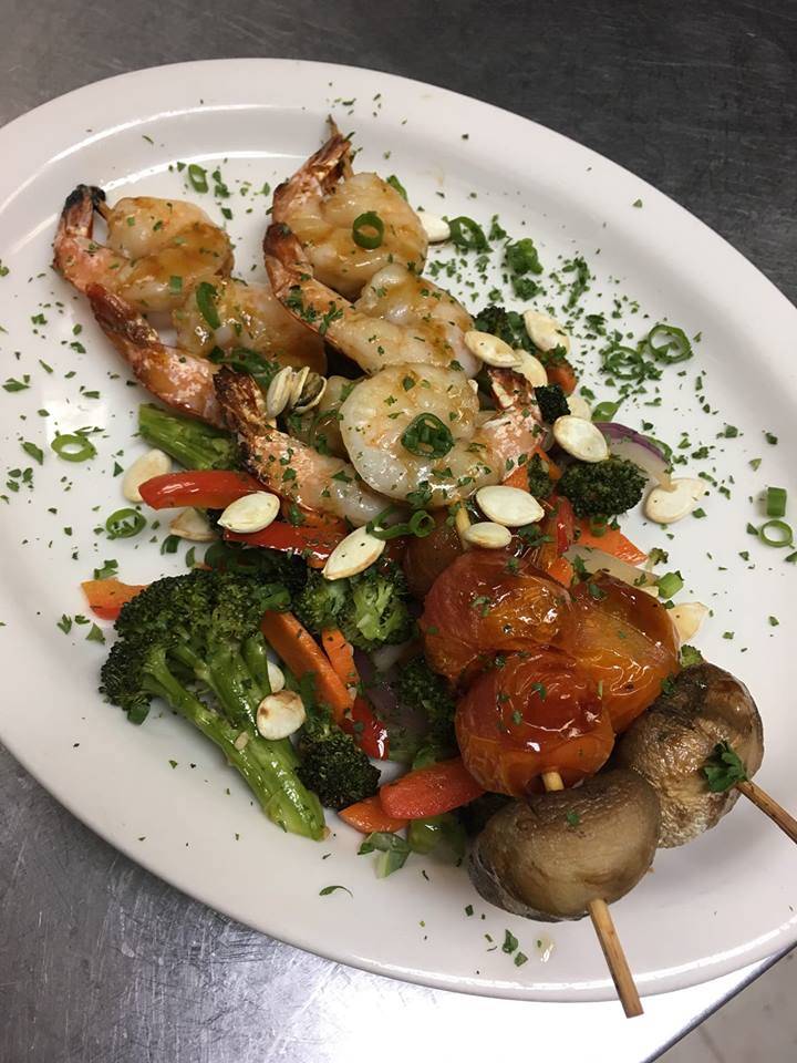 Cafe Paradiso | restaurant | 13 Monument Sq, Urbana, OH 43078, USA | 9376538040 OR +1 937-653-8040