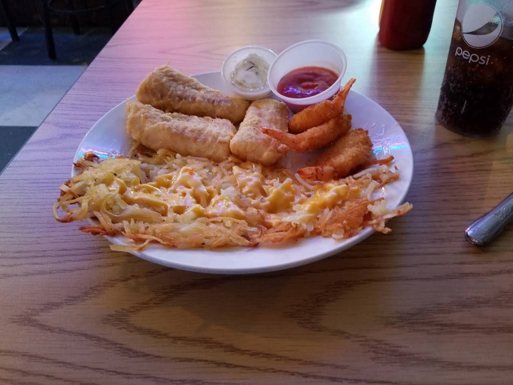 Rhodys Food & Spirits | restaurant | 14167 Old Hwy Rd, Dubuque, IA 52002, USA | 5635851500 OR +1 563-585-1500