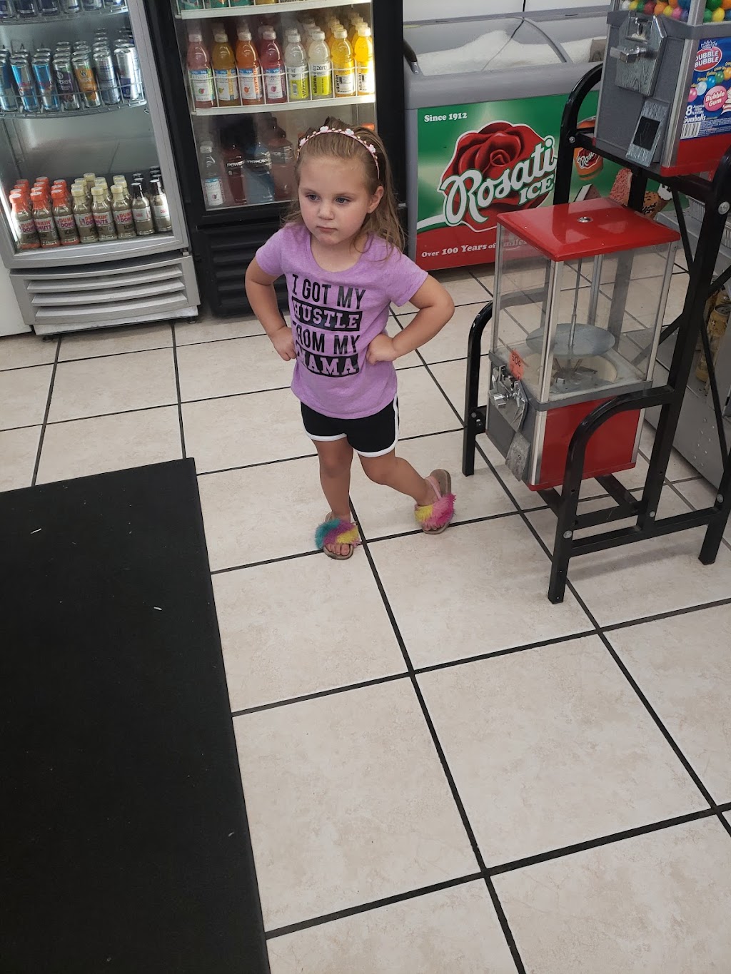 Lulas Deli Corner | meal delivery | 101 W Berkley Ave #2534, Clifton Heights, PA 19018, USA | 4844616900 OR +1 484-461-6900