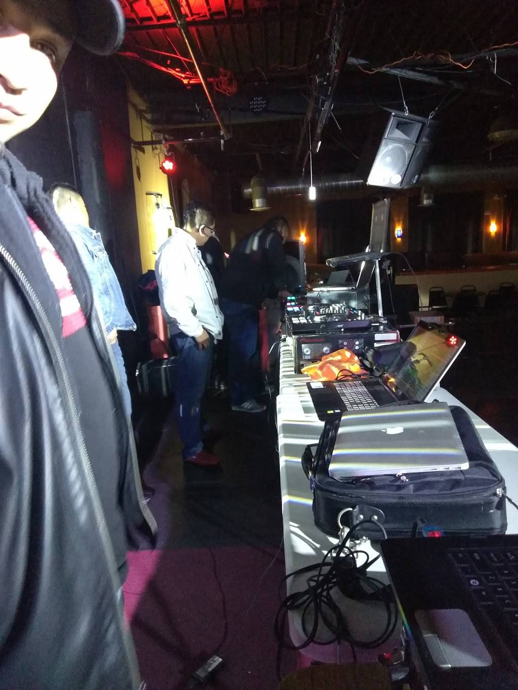 Congas Bar & Grill | night club | 3750 Venture Dr, Duluth, GA 30096, USA | 7702329262 OR +1 770-232-9262