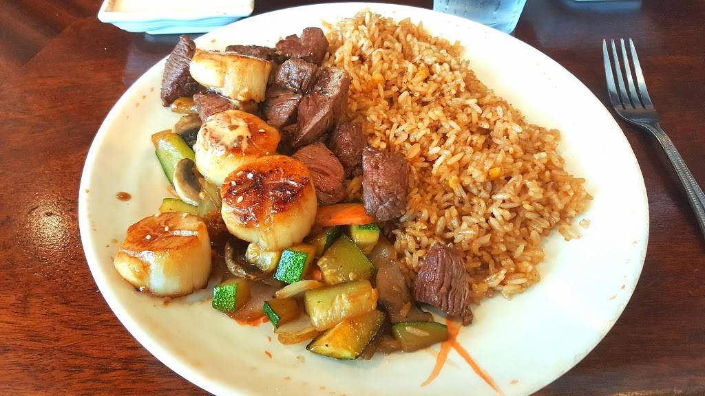 Sakura Japanese Steak, Seafood House & Sushi Bar | restaurant | 5 Westminster Shop Ctr, Westminster, MD 21157, USA | 4104018652 OR +1 410-401-8652