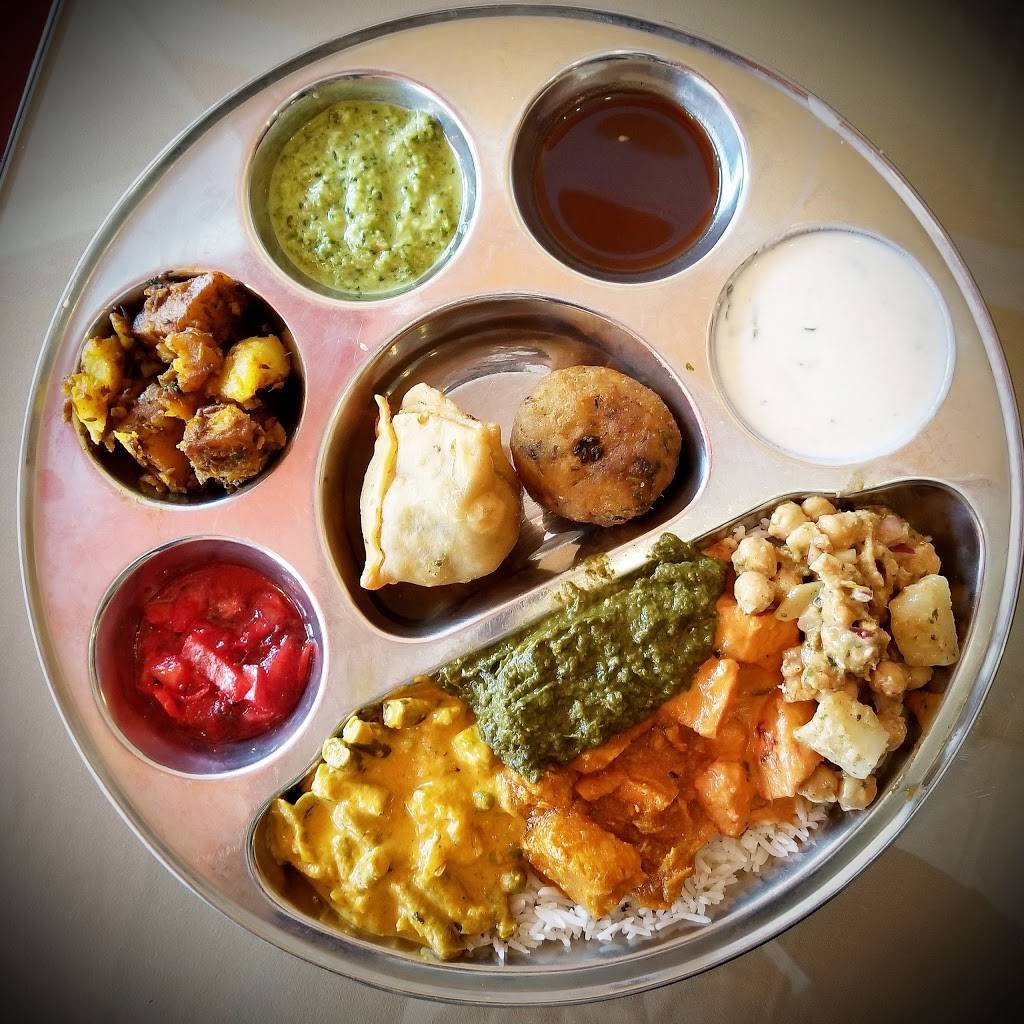 Maple Indian Cuisine | restaurant | 127 S Main St, Goshen, IN 46526, USA | 5745330000 OR +1 574-533-0000