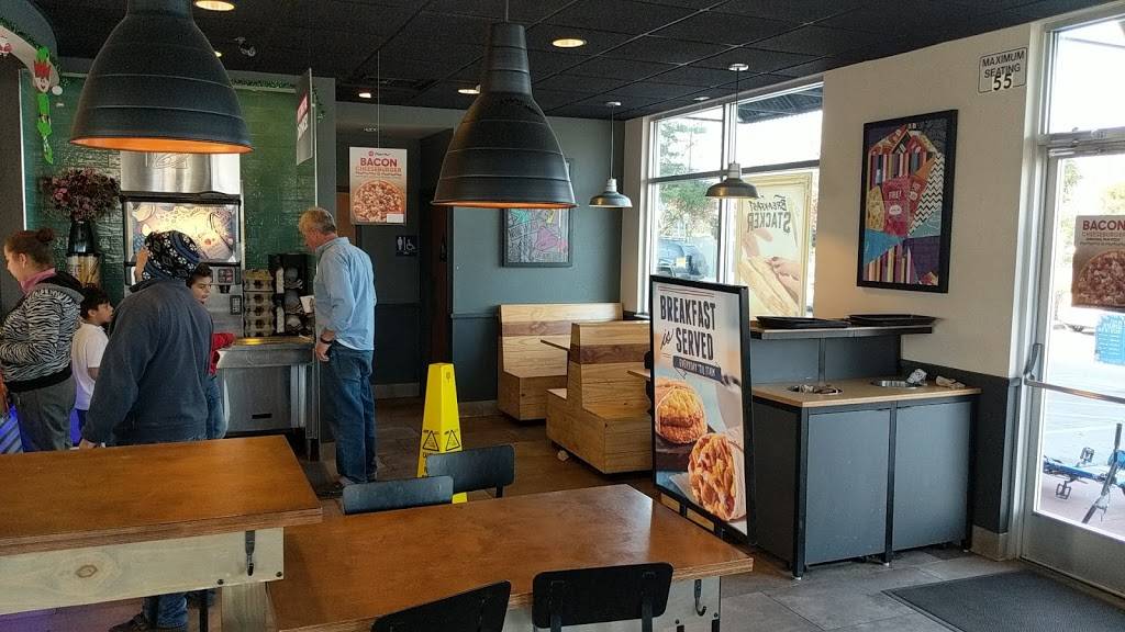Taco Bell | meal takeaway | 1701 E Bayshore Rd, Palo Alto, CA 94303, USA | 6503258226 OR +1 650-325-8226