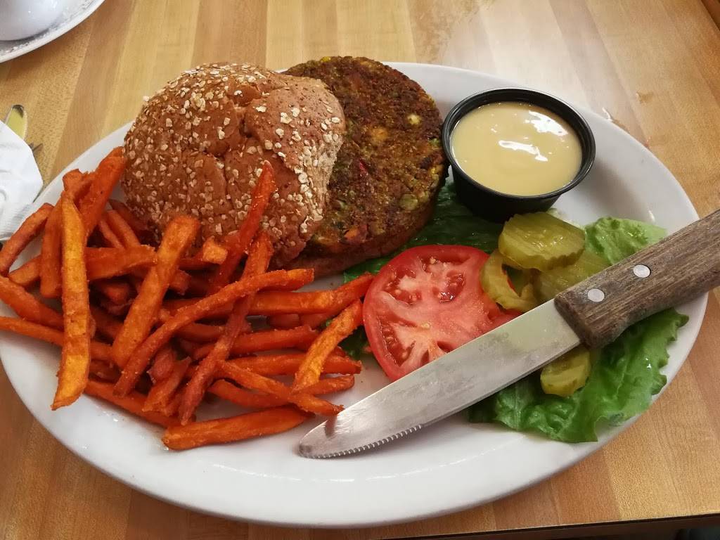 CornerStone Café | restaurant | 2200 N Clybourn Ave, Chicago, IL 60614, USA | 7732704343 OR +1 773-270-4343