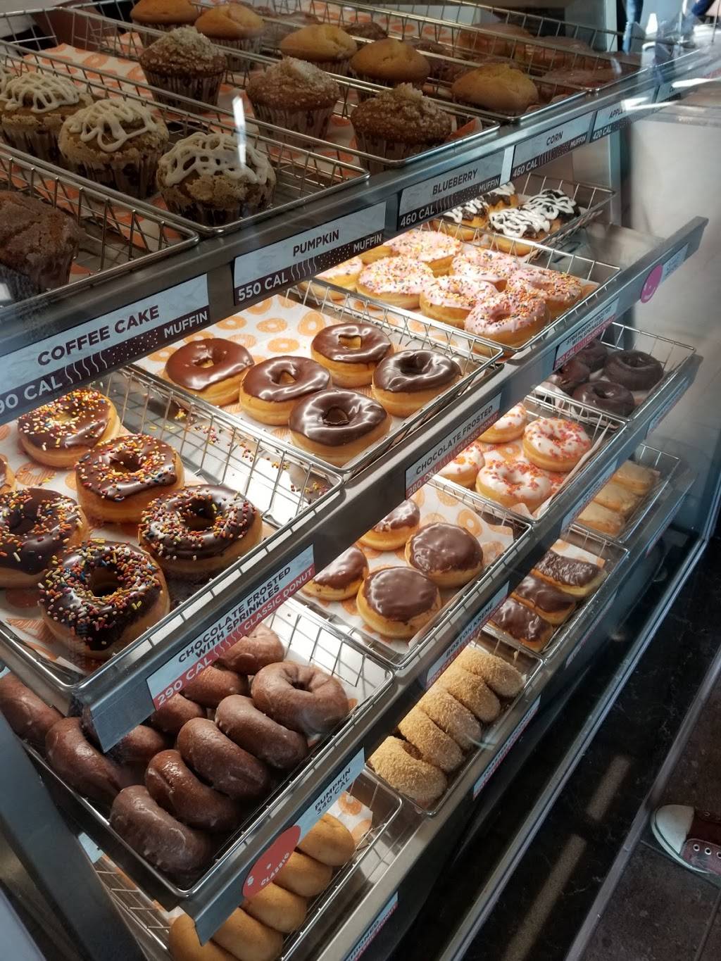 Dunkin | bakery | 13905 Francisquito Ave, Baldwin Park, CA 91706, USA | 6263375120 OR +1 626-337-5120