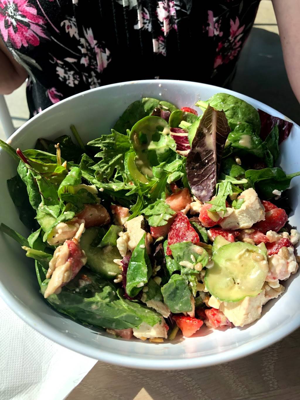 CRISP & GREEN | restaurant | 11704 Elm Creek Blvd N, Maple Grove, MN 55369, USA | 7634459690 OR +1 763-445-9690