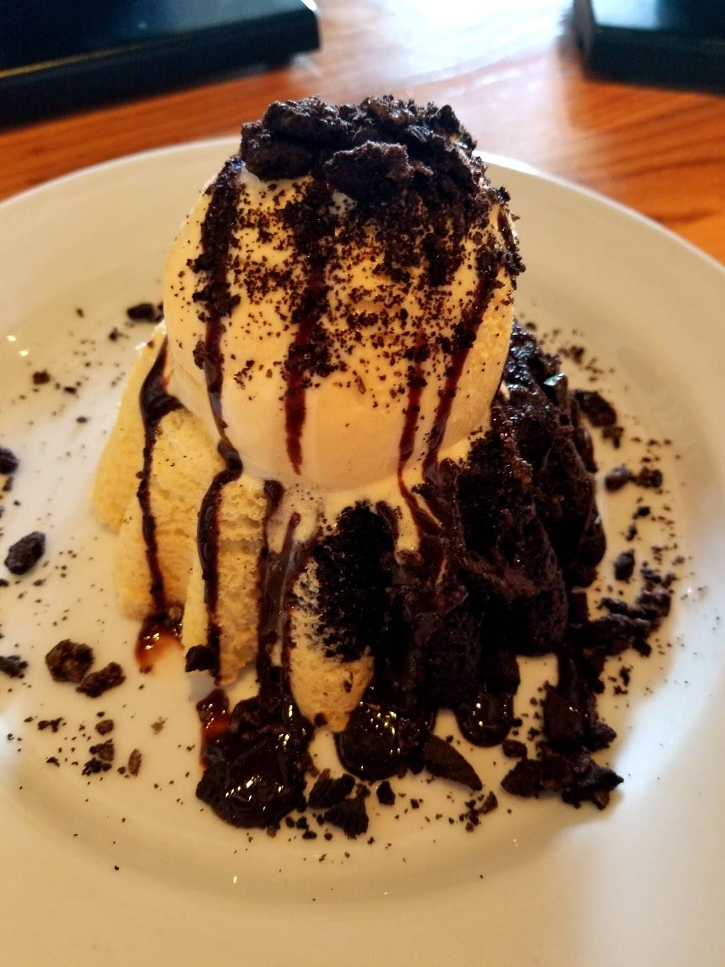 Chilis Grill & Bar | restaurant | 5975 W Arizona Pavilions Dr, Tucson, AZ 85743, USA | 5205729065 OR +1 520-572-9065