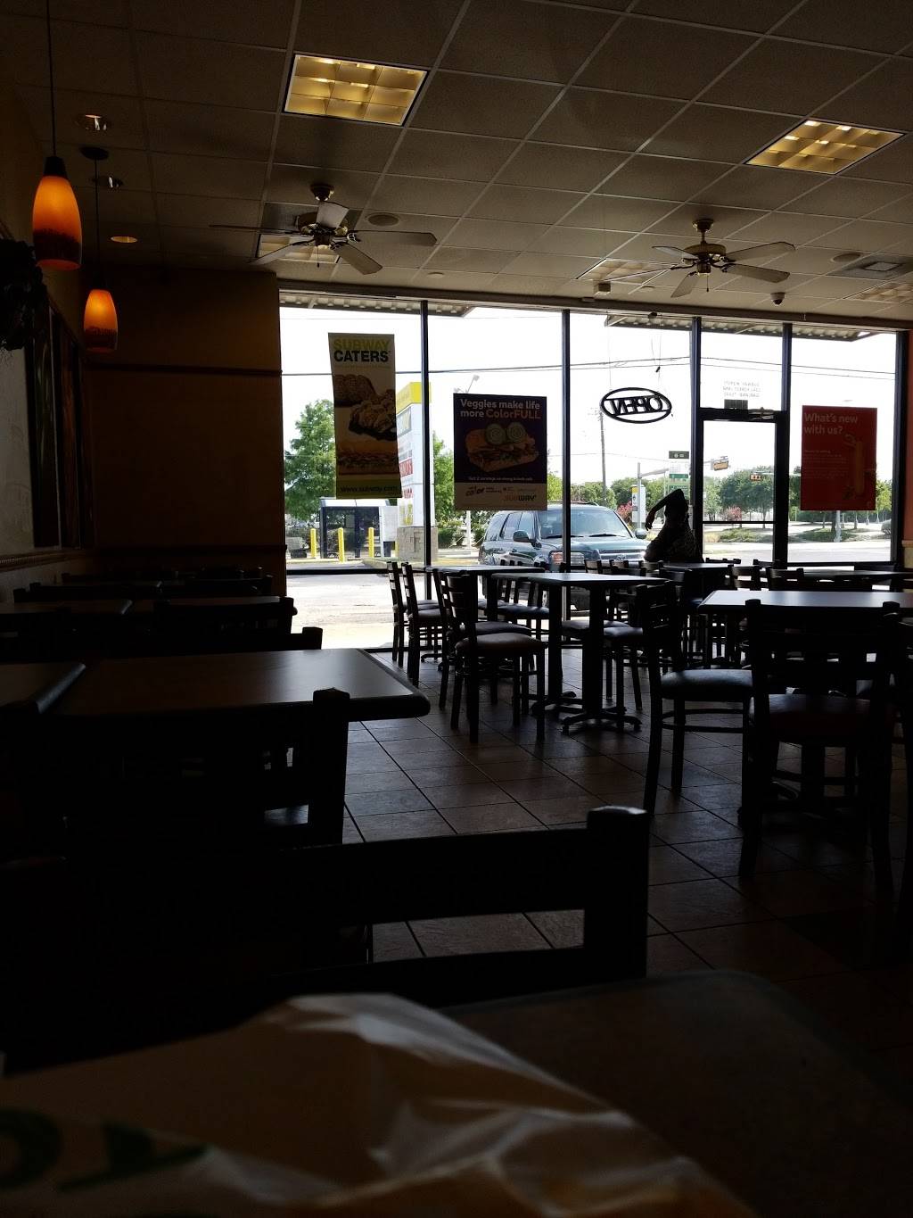 Subway Restaurants | restaurant | 3243 Forest Ln, Garland, TX 75042, USA | 9724878393 OR +1 972-487-8393