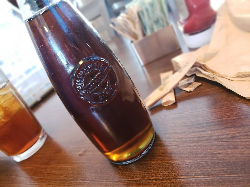 First Watch - The Highlands | cafe | 2225 Taylorsville Rd, Louisville, KY 40205, USA | 5024447744 OR +1 502-444-7744