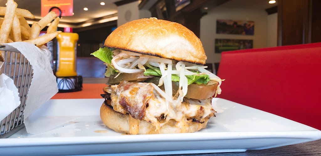 Hole 19 - Scratch Kitchen + Bar | restaurant | 650 Curtiss Pkwy, Miami Springs, FL 33166, USA | 3058938000 OR +1 305-893-8000