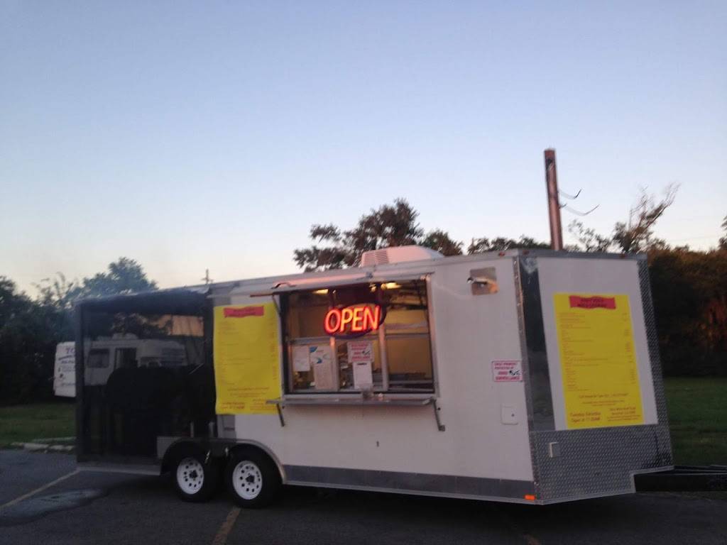 Rustys BBQ | restaurant | 8414 Waters Ave, Savannah, GA 31406, USA | 9122720407 OR +1 912-272-0407