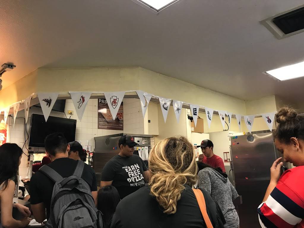 Pizza Hut | meal delivery | 86-120 Farrington Hwy, Waianae, HI 96792, USA | 8086431111 OR +1 808-643-1111